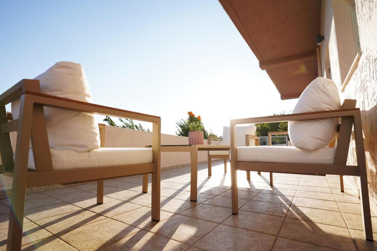 Villa Tzekos Kendrochori Exteriör bild