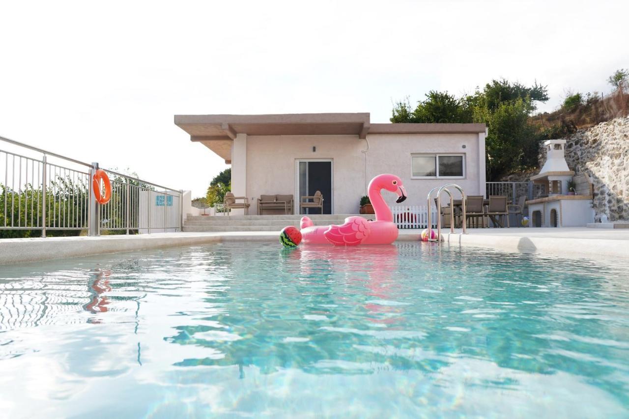 Villa Tzekos Kendrochori Exteriör bild